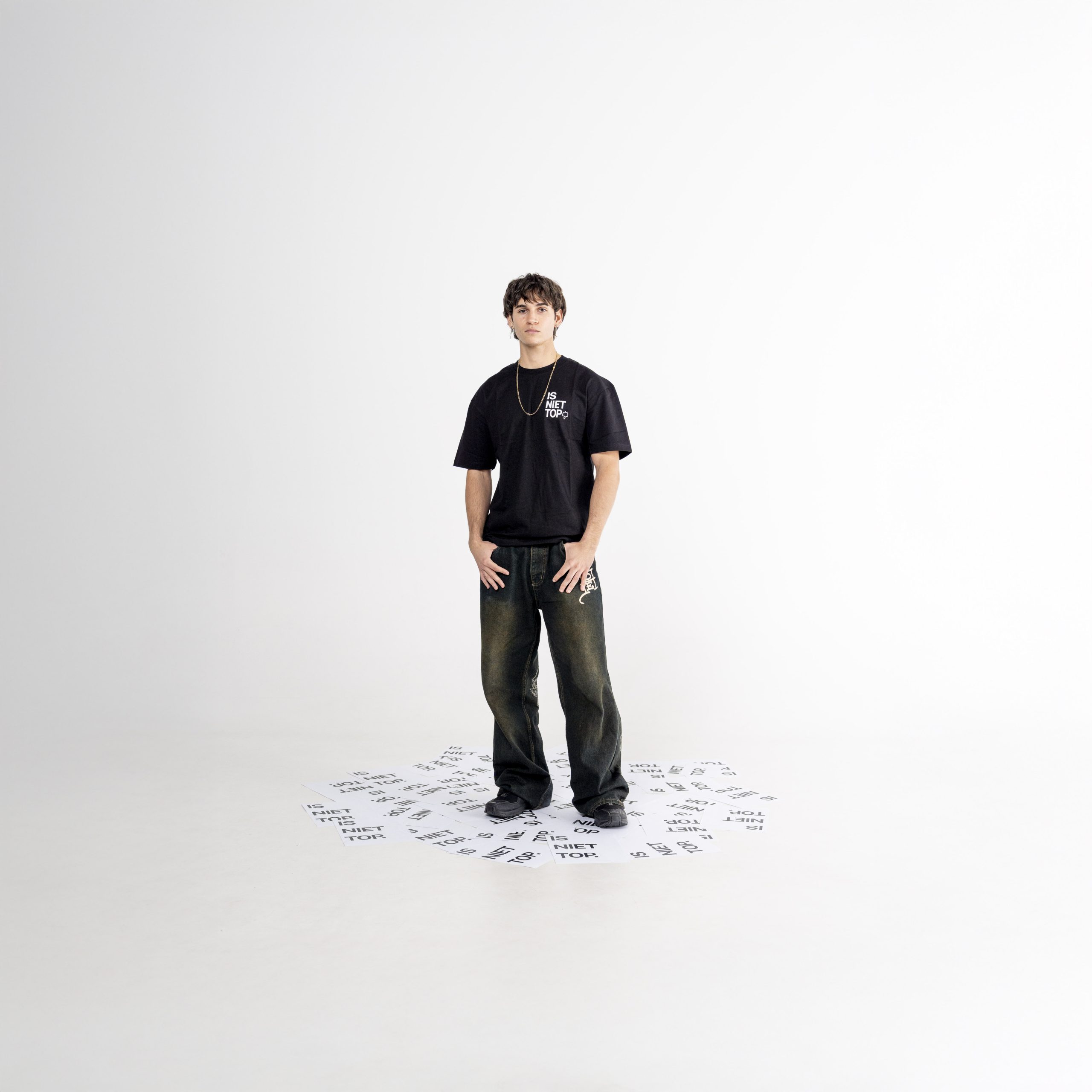 ISNIETTOP T-shirt - Zwart - Afbeelding 2